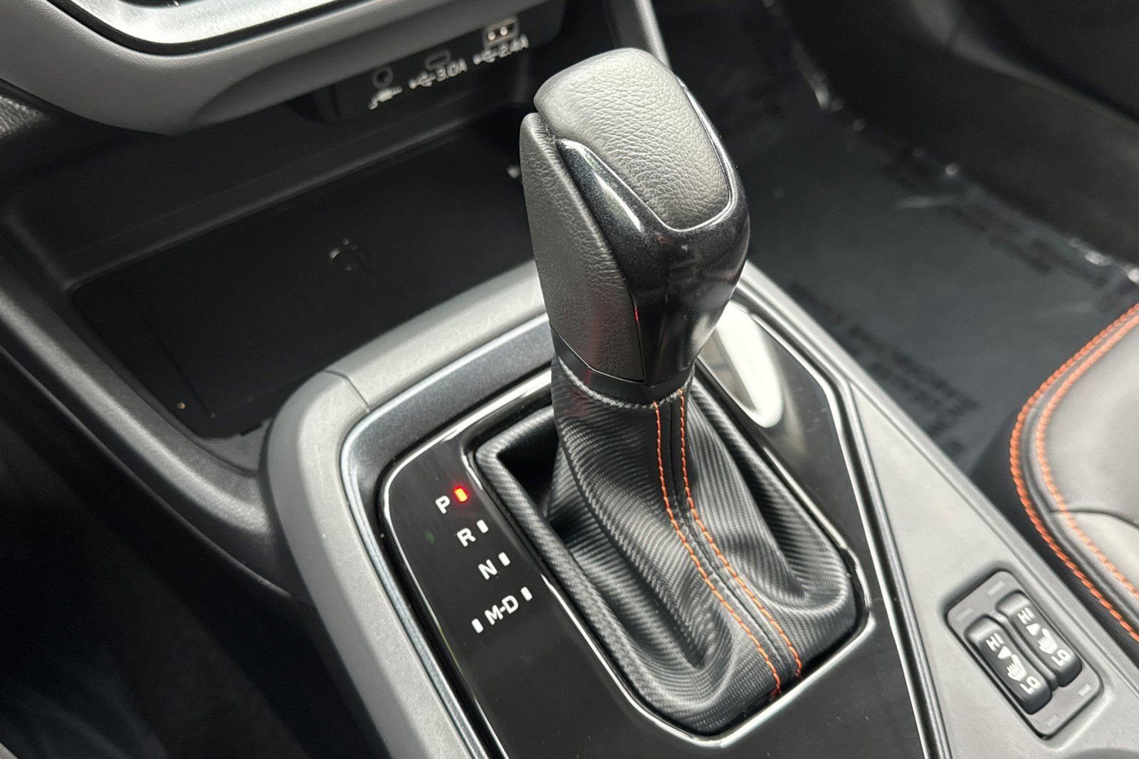 Certified 2025 Subaru Crosstrek 2.5i Limited w/ Crosstrek Mirror Package image 24