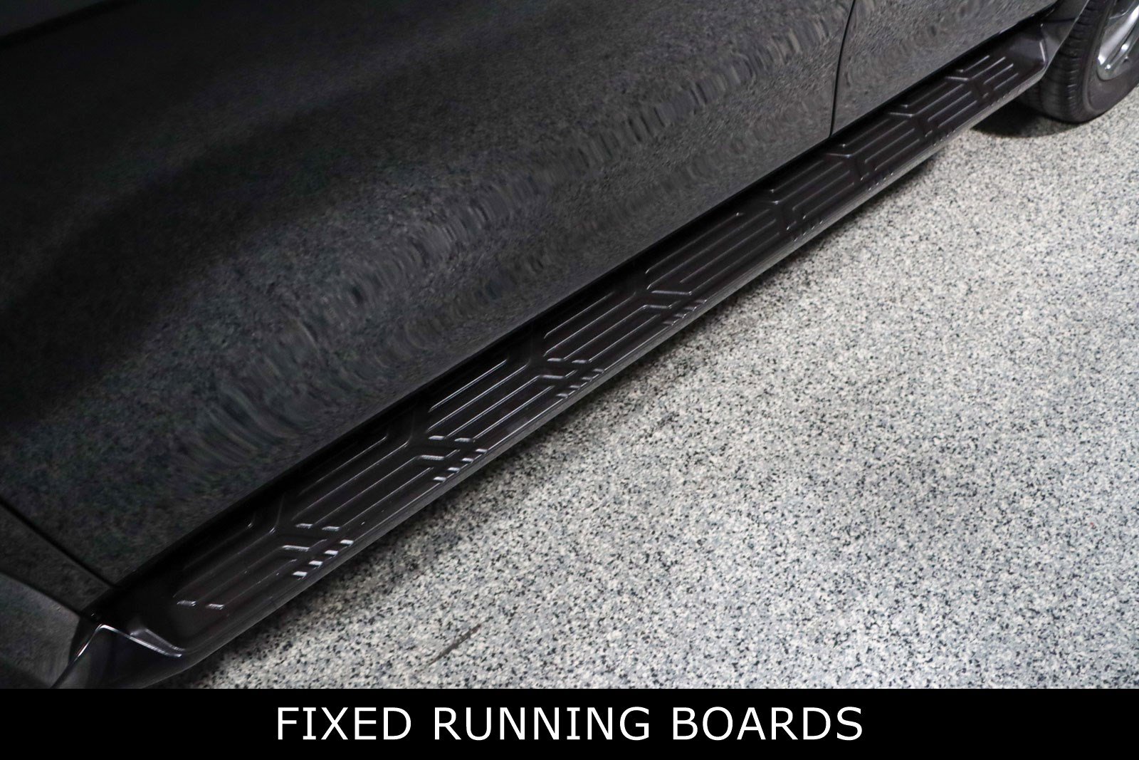 Used 2023 Nissan Armada Platinum w/ Captain's Chairs Package image 12