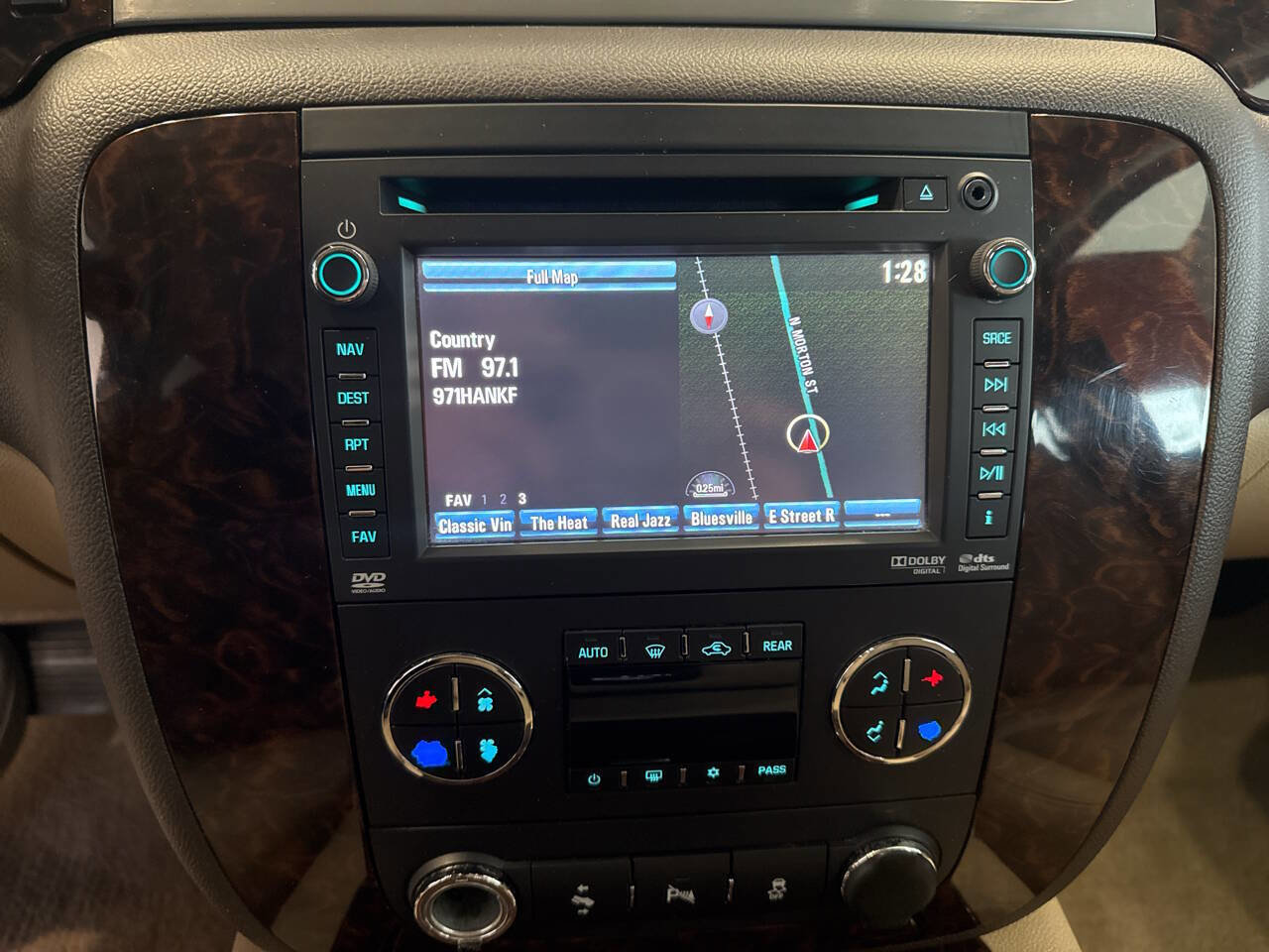 Used 2012 GMC Yukon Denali image 19