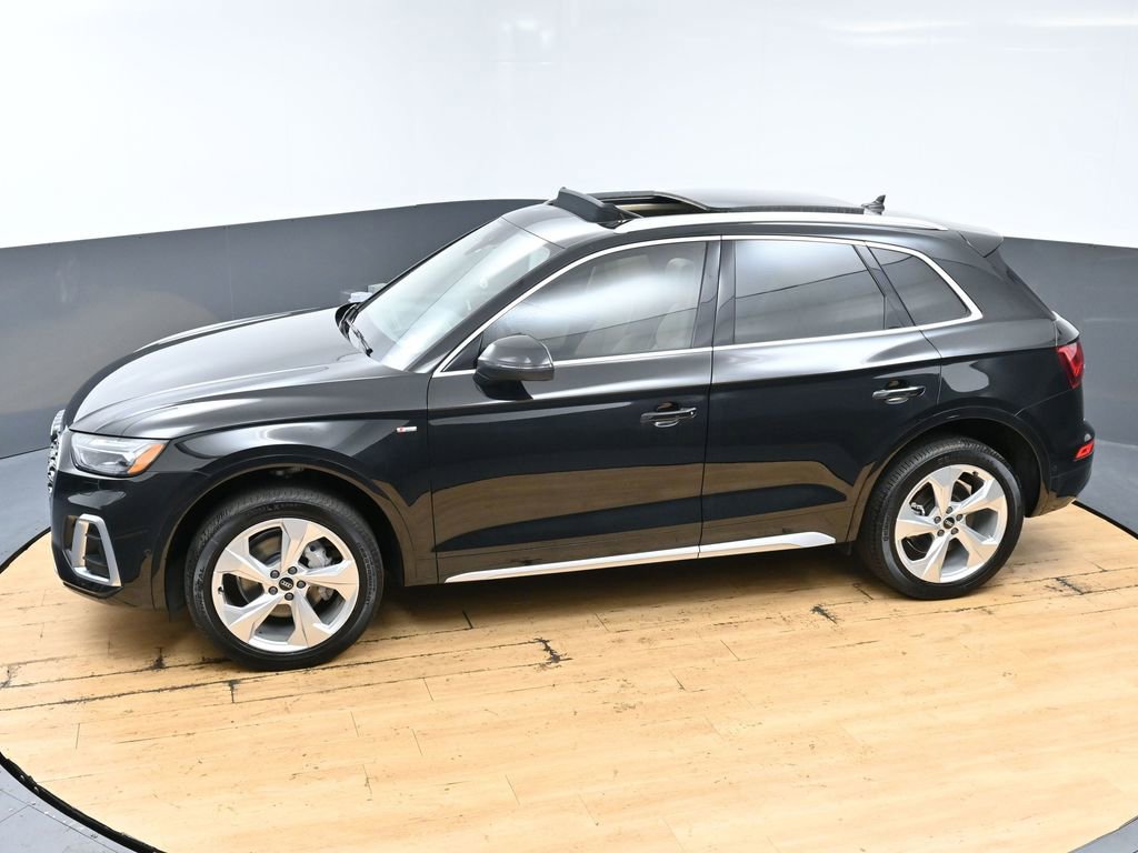 Used 2023 Audi Q5 2.0T Prestige w/ Prestige Package image 49