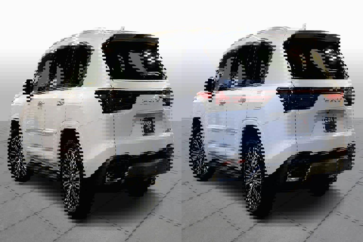 New 2026 Lexus LX 700h Luxury image 12