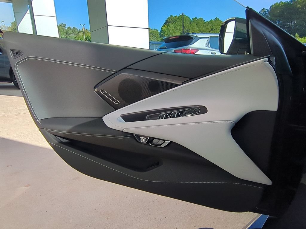 New 2027 Chevrolet Corvette Z06 RWD image 11