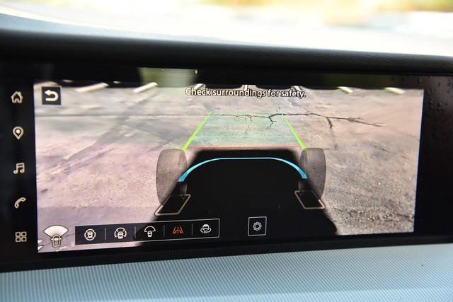 New 2025 Nissan Murano SL image 18