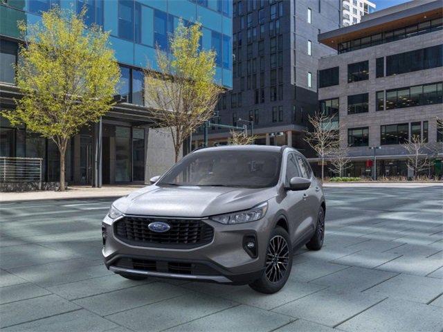 New 2025 Ford Escape SE image 2