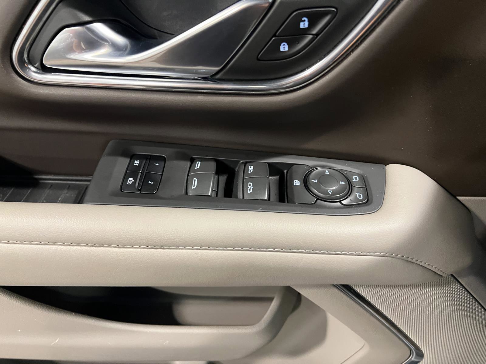 Used 2023 Chevrolet Tahoe Z71 image 26