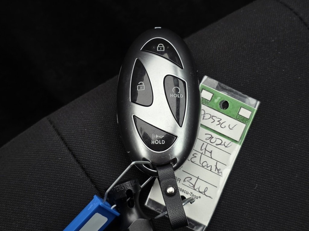 Certified 2024 Hyundai Elantra SEL w/ Convenience Package image 36