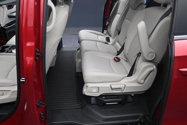 Used 2026 Honda Odyssey EX-L image 17