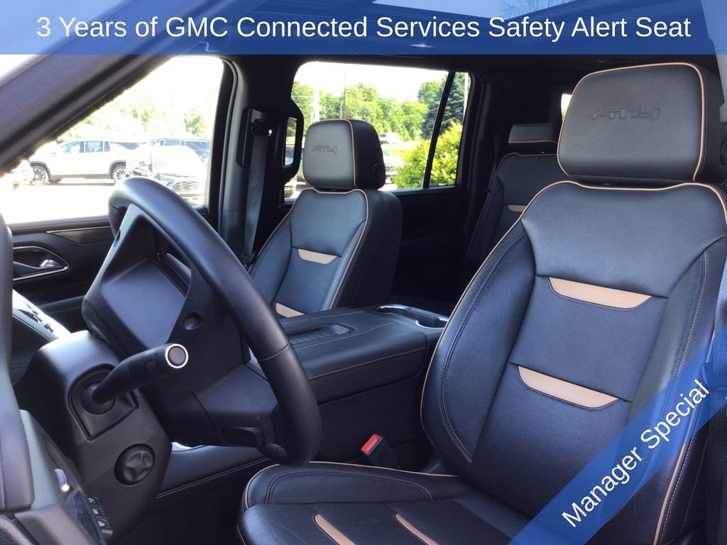 Used 2023 GMC Yukon XL AT4 w/ AT4 Premium Plus Package AWD/4WD image 25