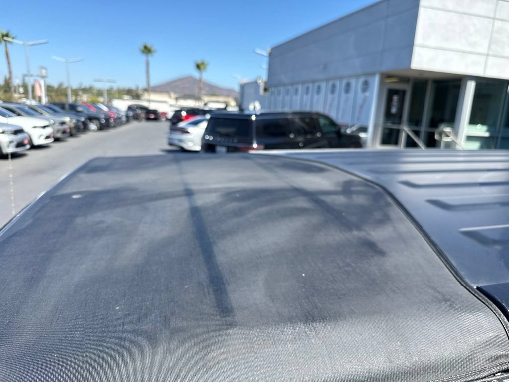 Used 2023 Jeep Wrangler Unlimited AWD/4WD image 14