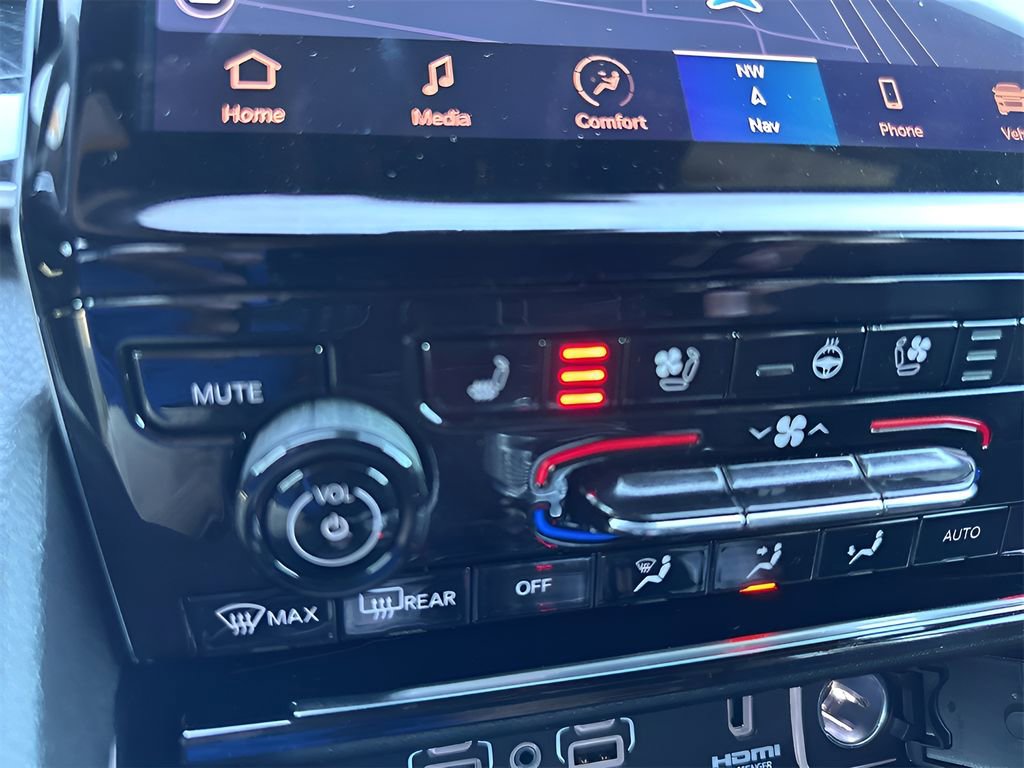 Used 2023 Jeep Grand Cherokee Trailhawk image 23