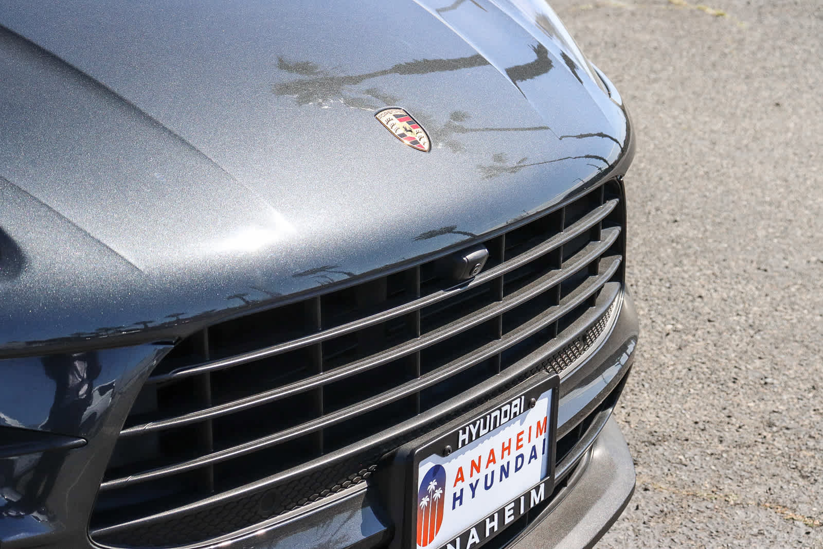Used 2020 Porsche Macan AWD/4WD image 5