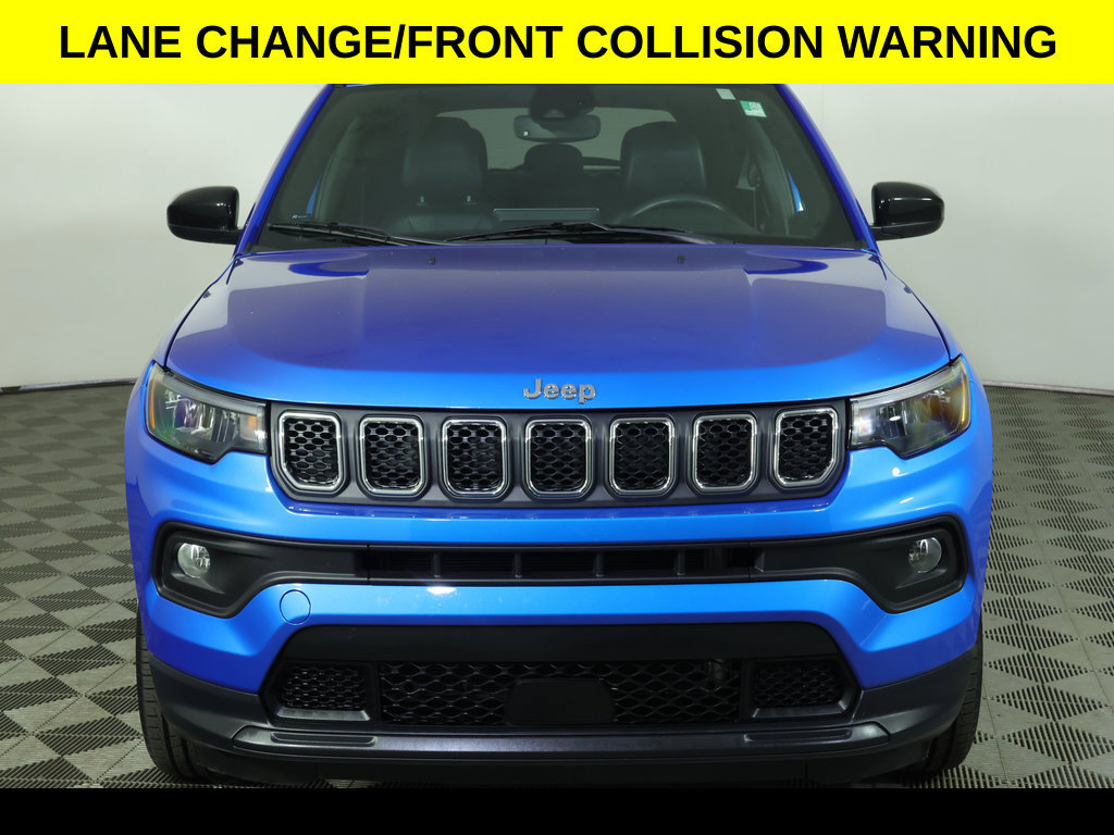 Used 2023 Jeep Compass Latitude AWD/4WD image 10
