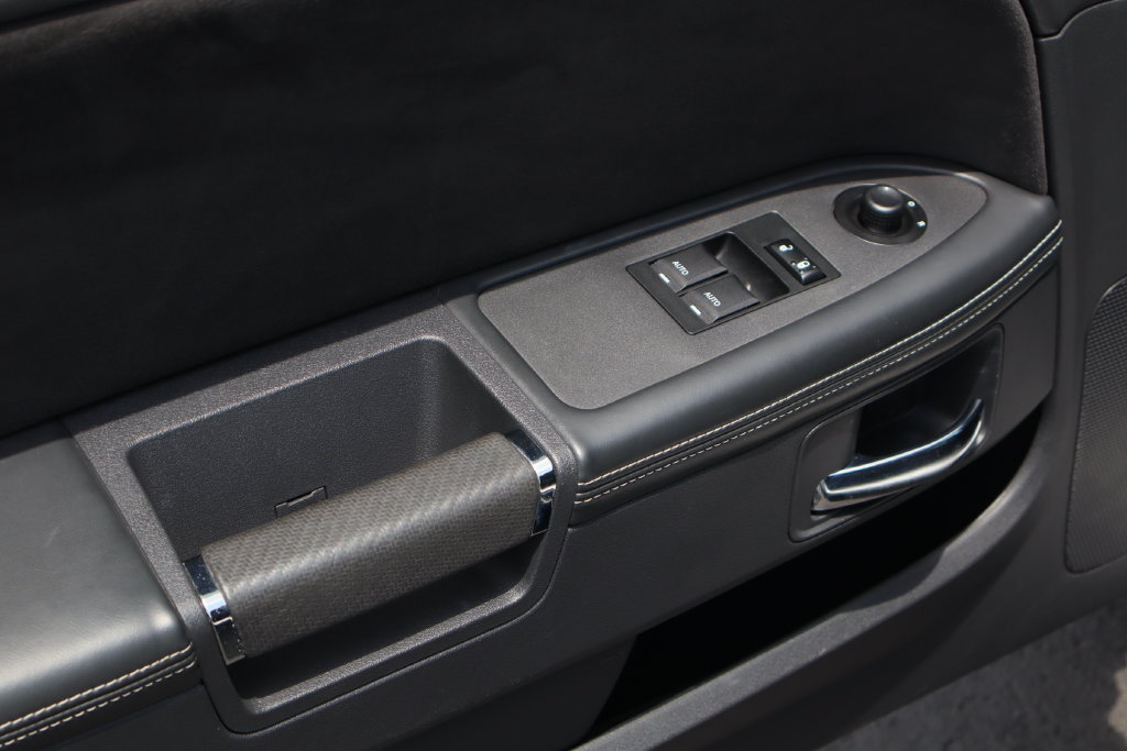 Used 2008 Dodge Challenger SRT8 RWD image 19