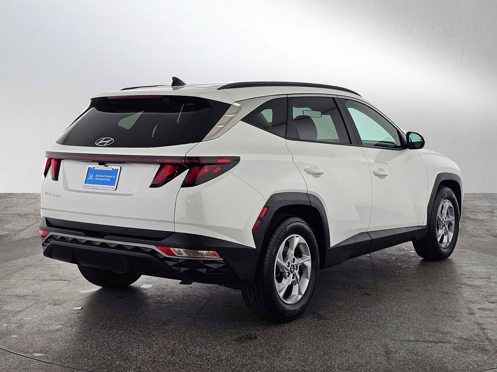 Used 2024 Hyundai Tucson SEL FWD image 3