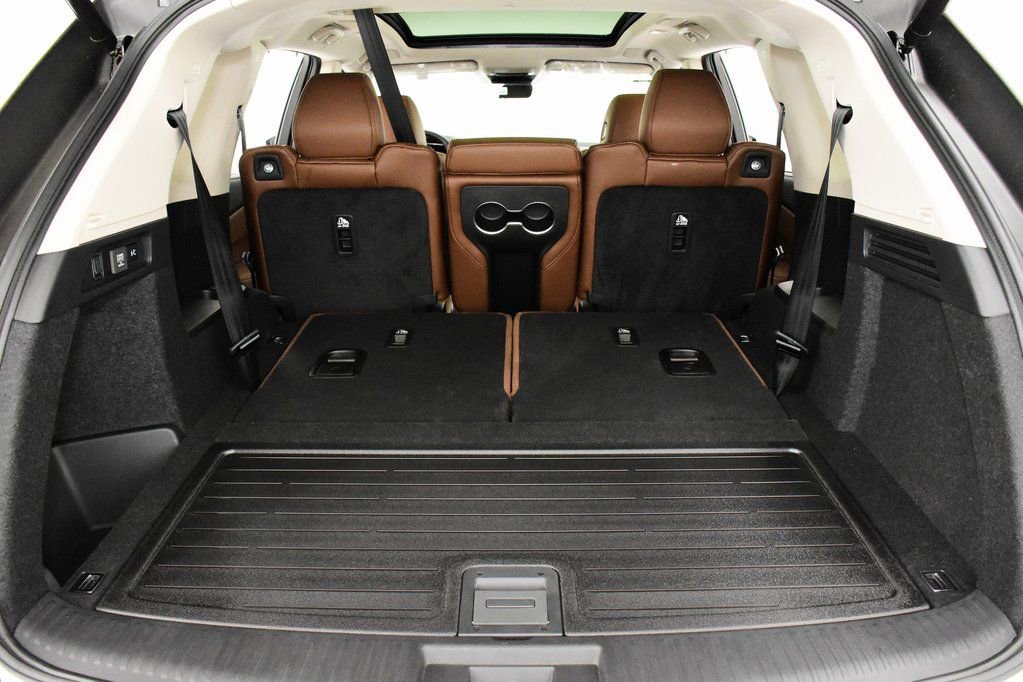 Used 2025 Acura MDX w/ Technology Package image 35