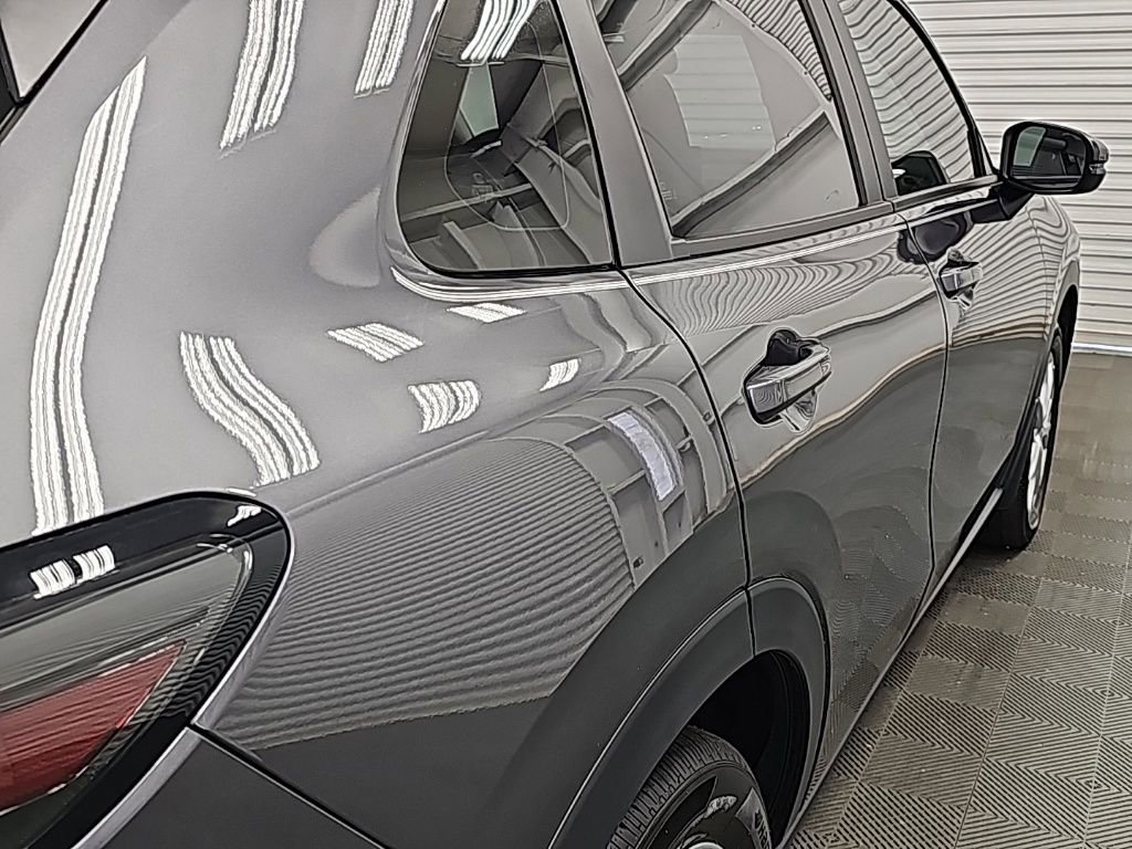 Used 2024 Honda HR-V LX image 10