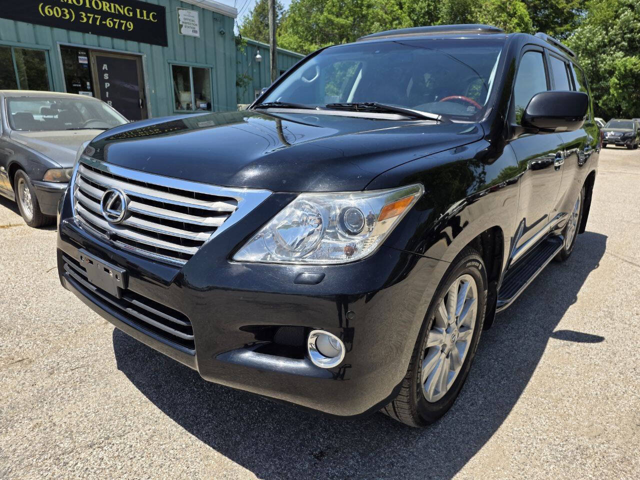 Used 2009 Lexus LX 570 4WD image 4