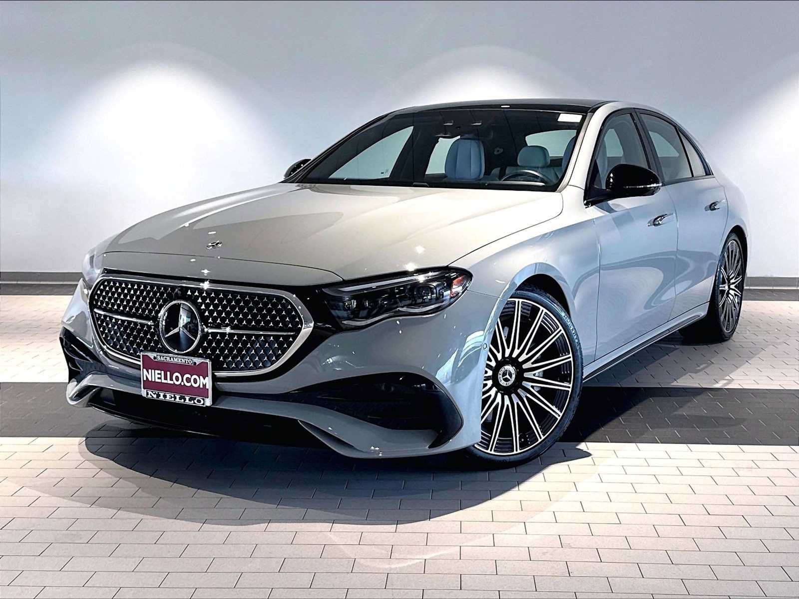 Used 2024 Mercedes-Benz E 450 4MATIC Sedan image 1