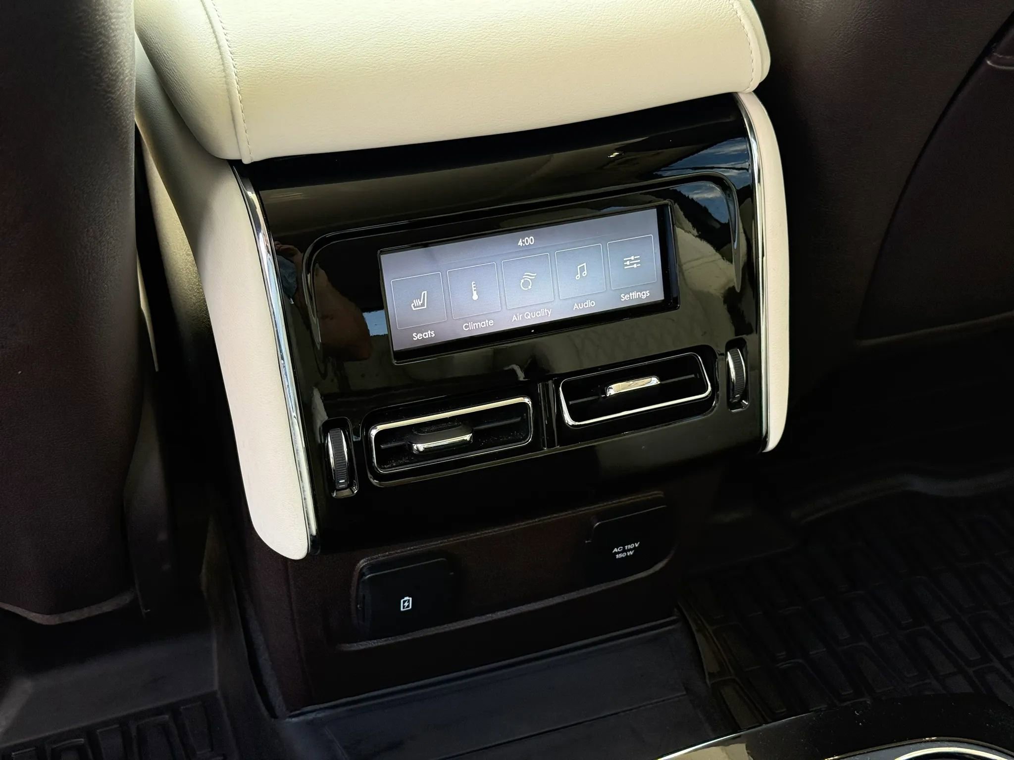 Used 2022 Lincoln Aviator Black Label w/ Dynamic Handling Package image 38