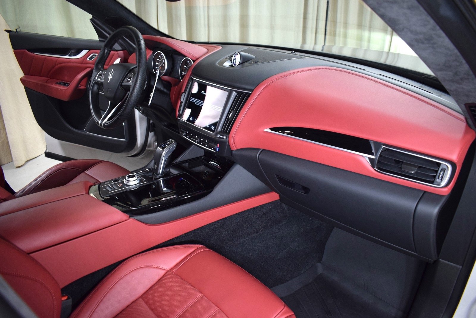 Certified 2022 Maserati Levante Modena image 24