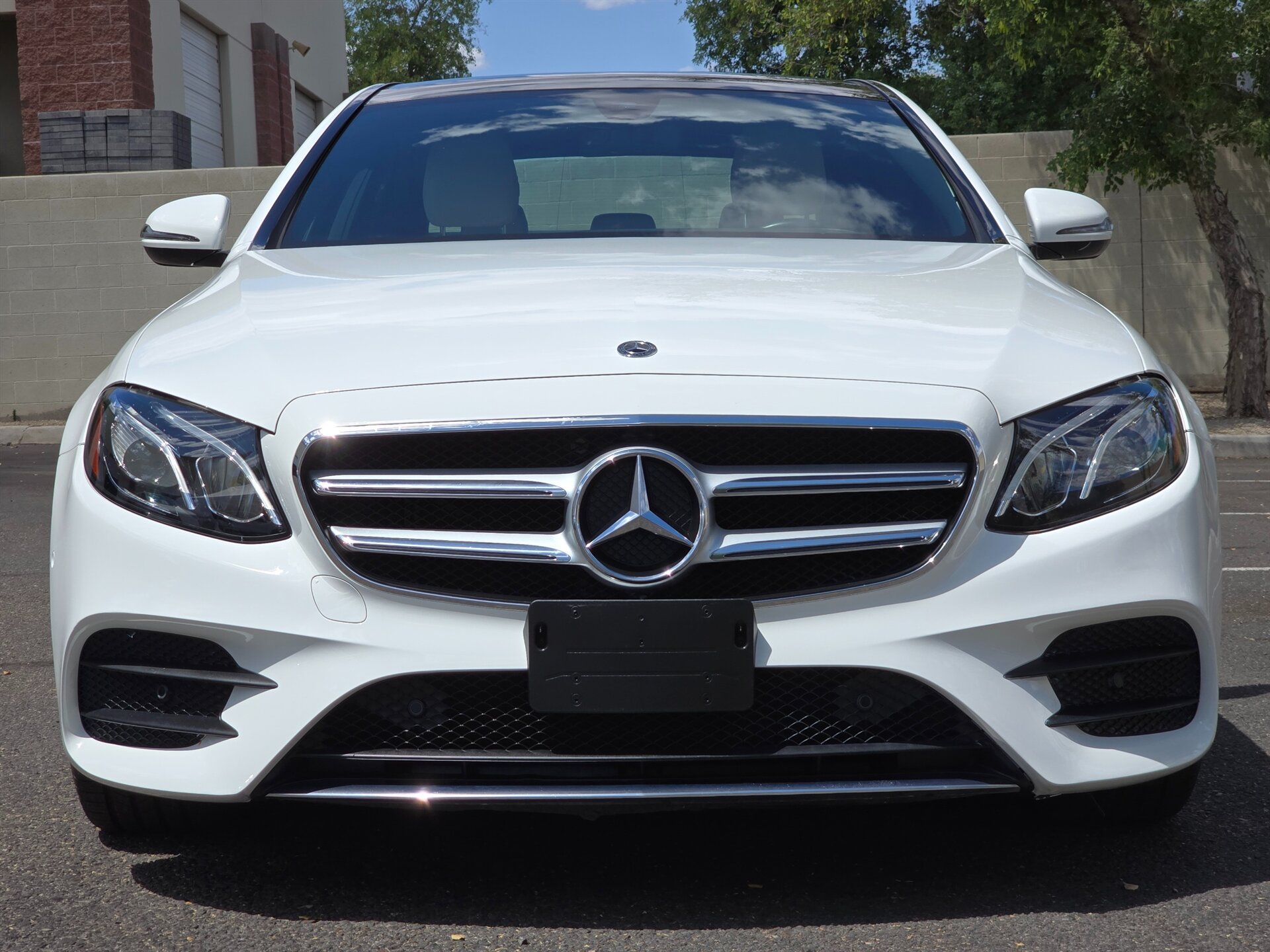 Used 2018 Mercedes-Benz E 400 4MATIC Sedan w/ Premium 1 Package image 3