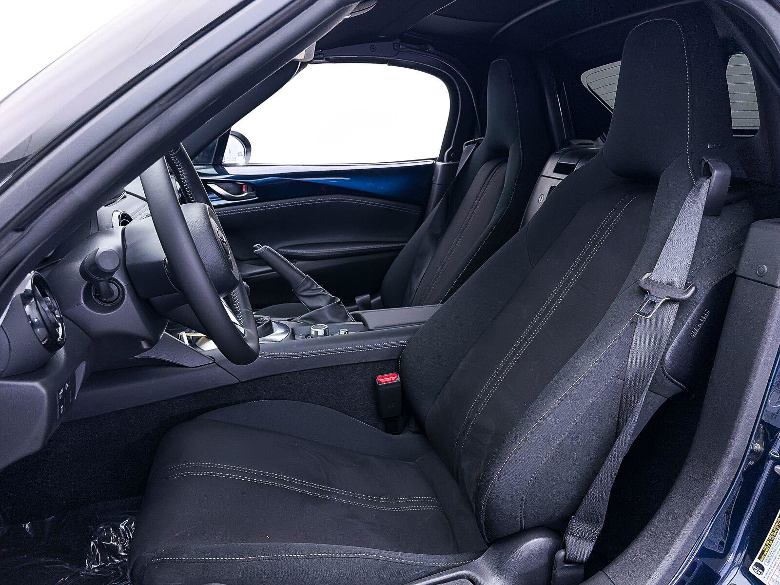 New 2026 MAZDA MX-5 Miata Club w/ Interior Package RWD image 17