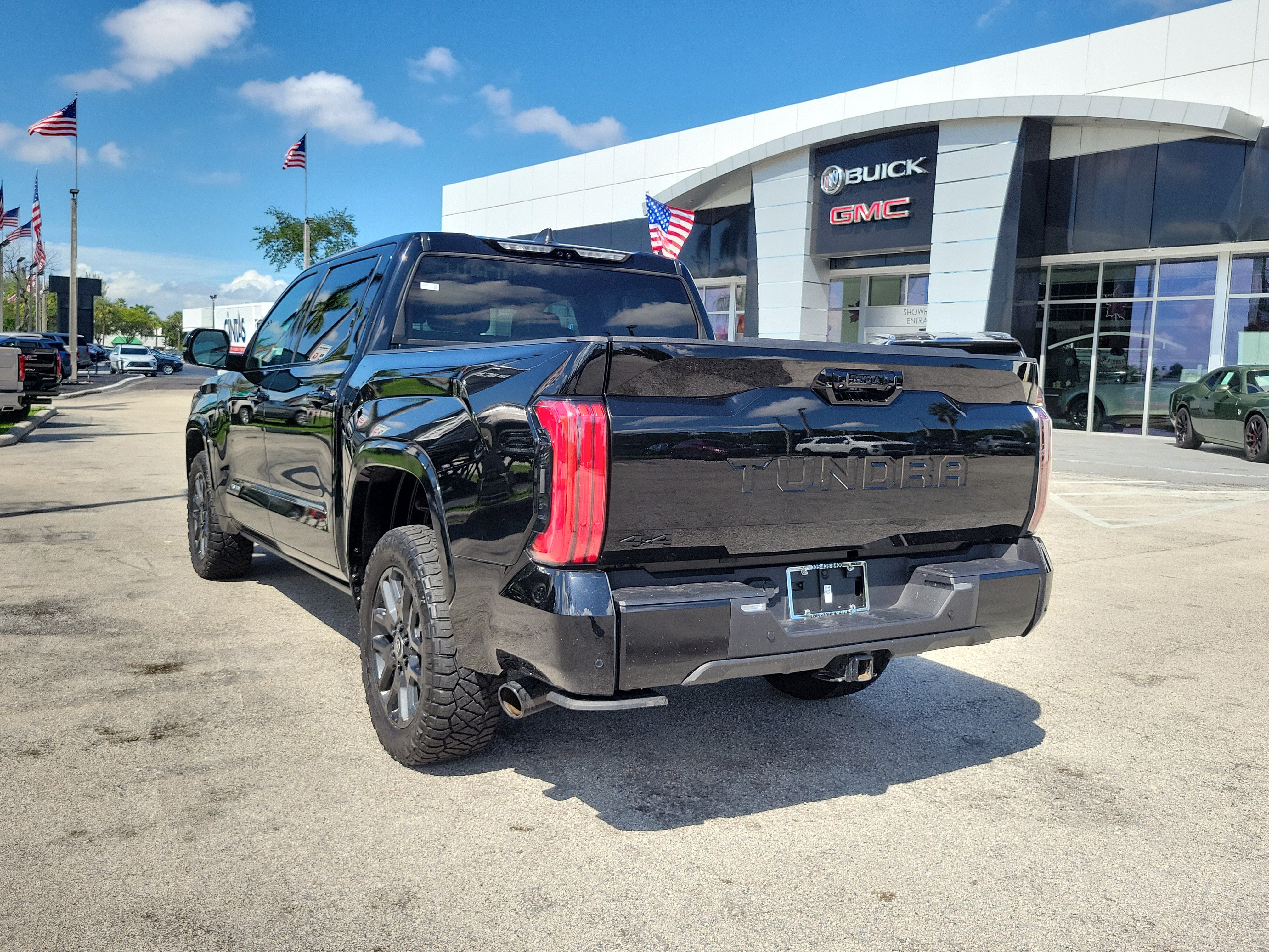 Used 2025 Toyota Tundra Platinum AWD/4WD image 7