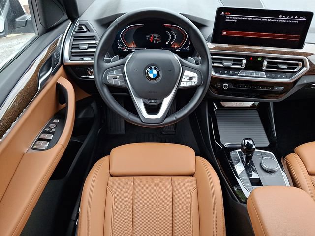 Used 2023 BMW X3 xDrive30i w/ Premium Package w/ZPA AWD/4WD image 11