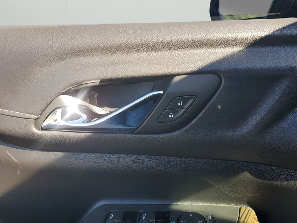 Used 2023 GMC Acadia SLE w/ Elevation Edition image 27