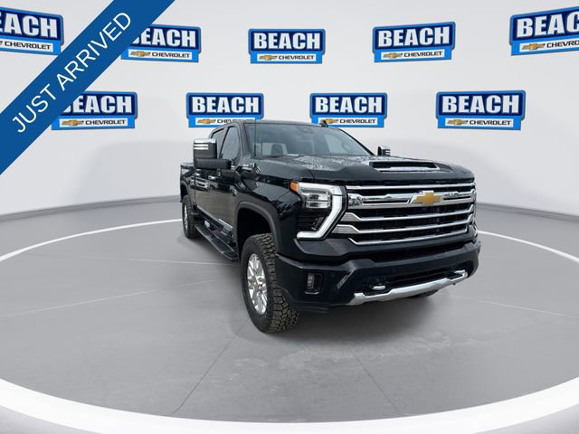 Used 2024 Chevrolet Silverado 3500 High Country w/ High Country Premium Package image 2