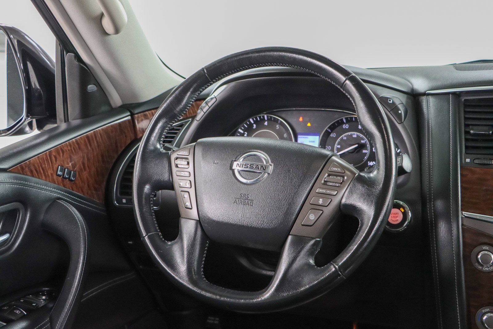 Used 2020 Nissan Armada SL w/ Premium Package image 13