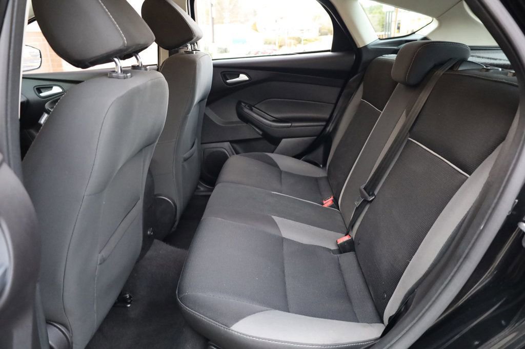 Used 2014 Ford Focus SE image 18