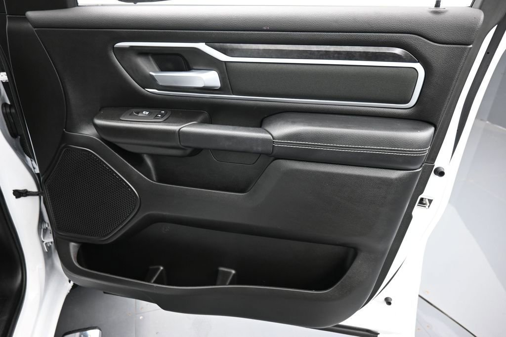 Used 2023 RAM 1500 Big Horn AWD/4WD image 33