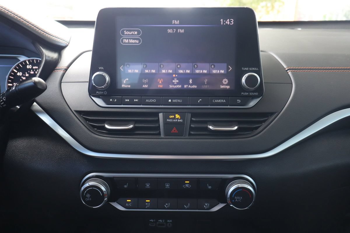 Used 2020 Nissan Altima 2.5 SR w/ Premium Package FWD image 35