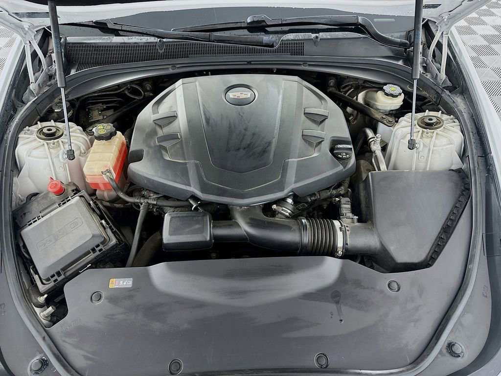 Used 2018 Cadillac CTS Luxury image 32