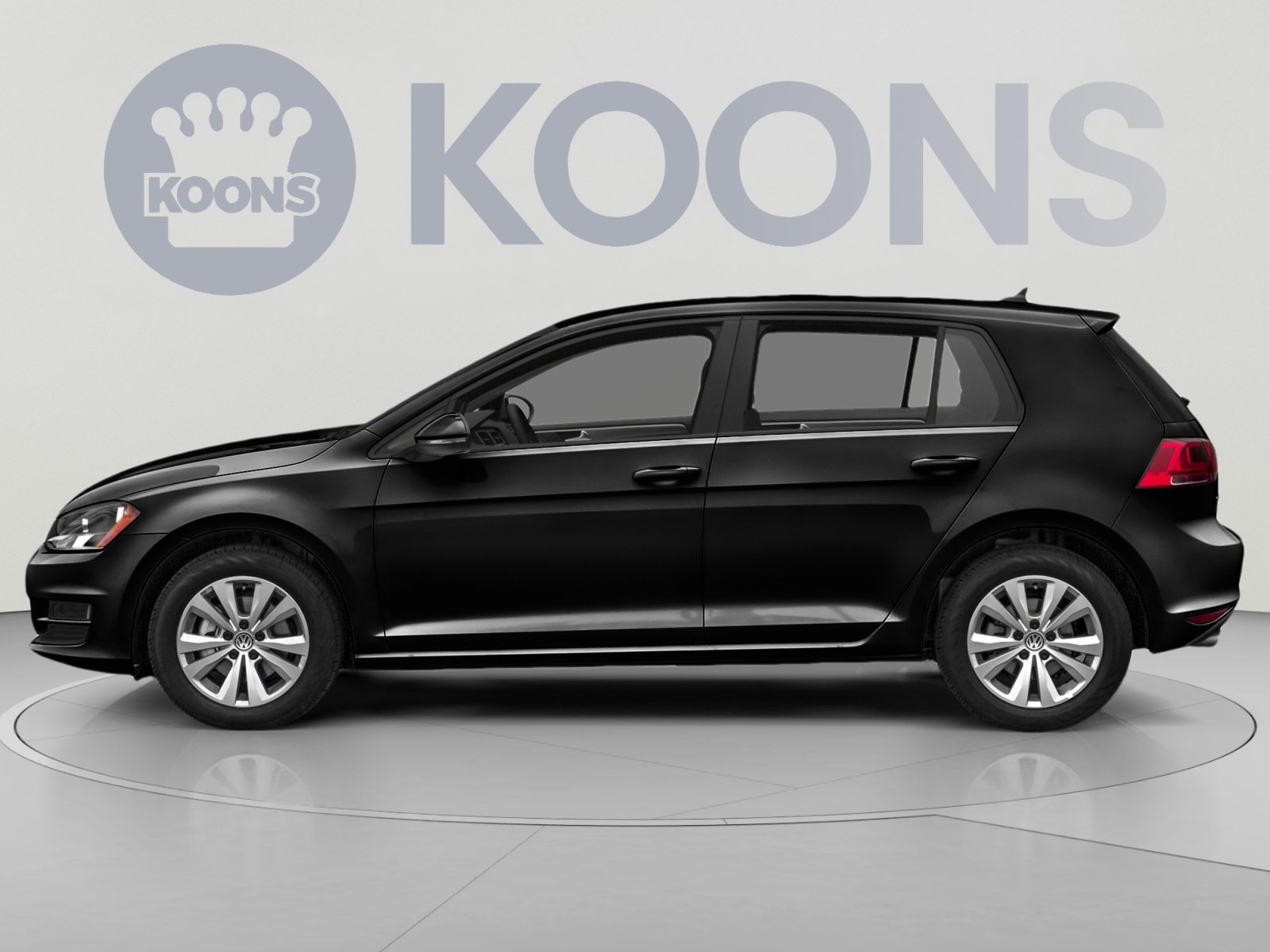 Used 2017 Volkswagen Golf S FWD image 4