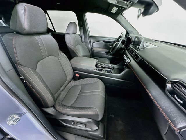 Certified 2025 Honda Pilot Sport image 7