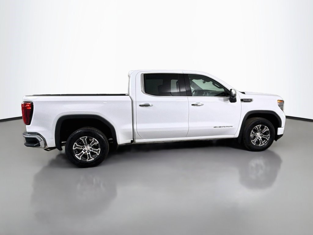 Used 2026 GMC Sierra 1500 SLT RWD image 11