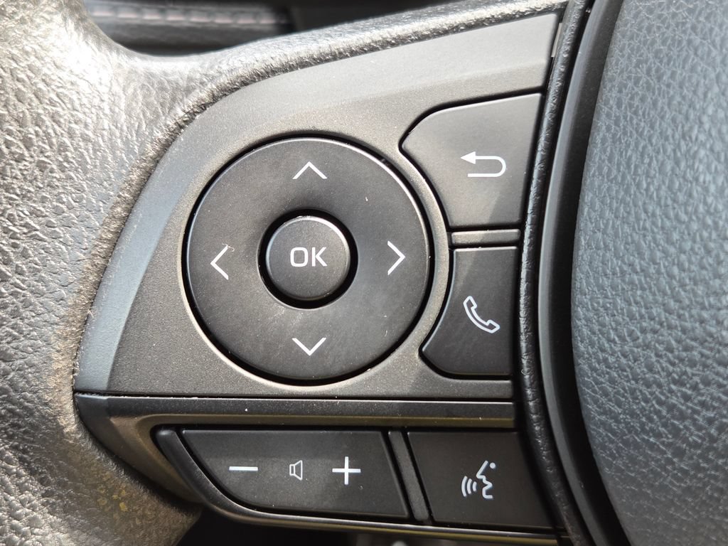 Used 2023 Toyota RAV4 XLE AWD/4WD image 13