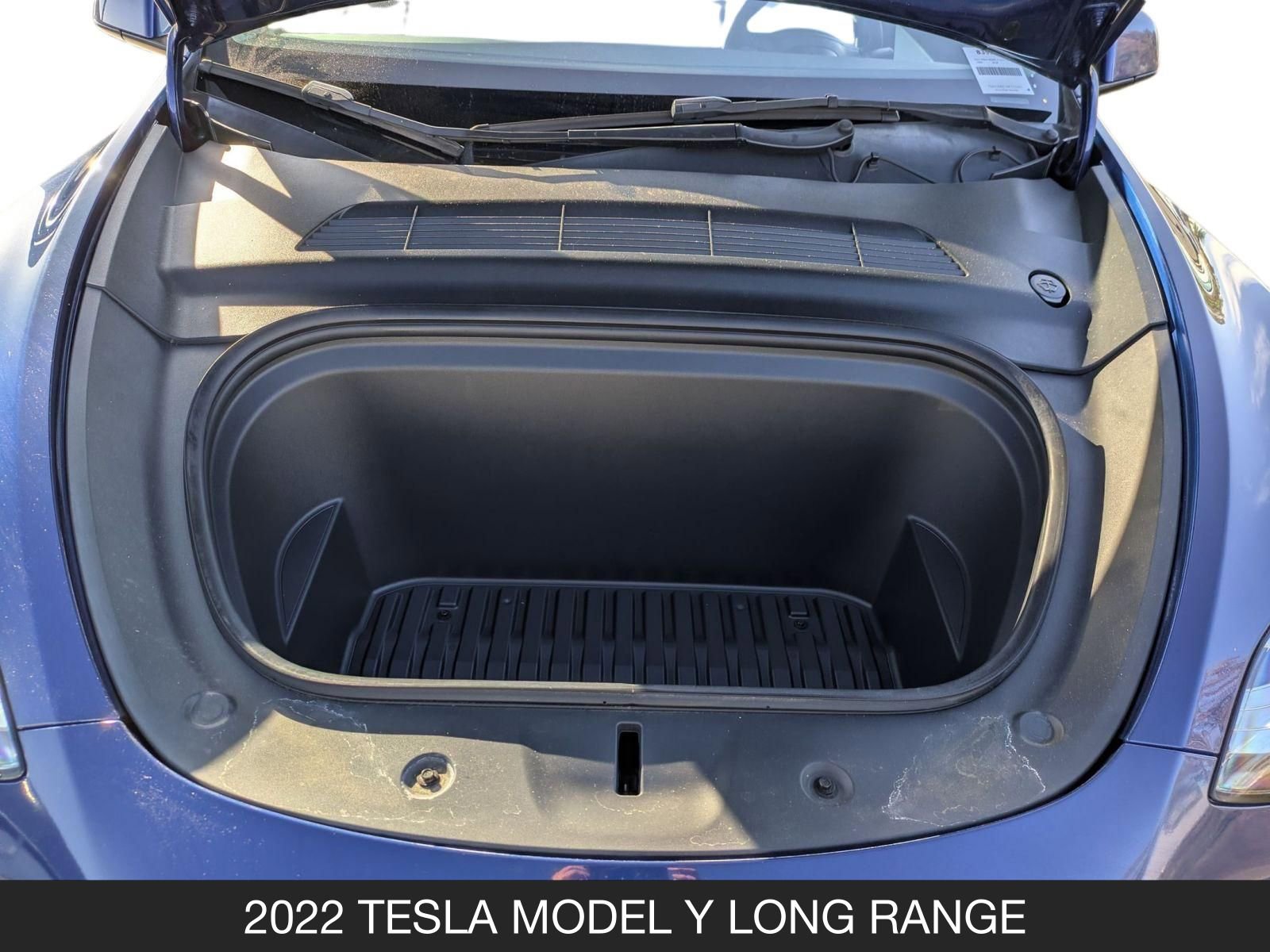 Used 2022 Tesla Model Y Long Range AWD/4WD image 21