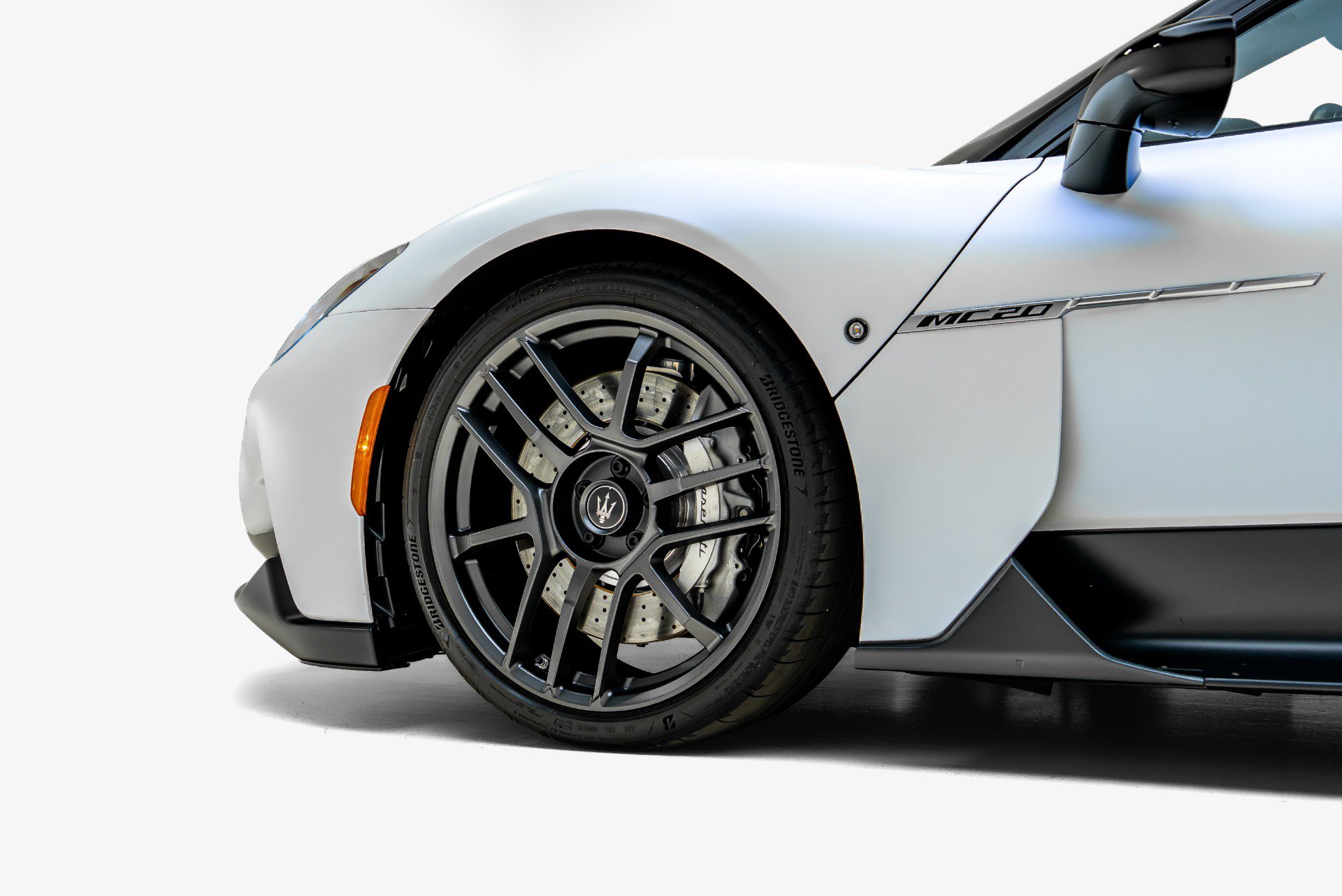 Used 2023 Maserati MC20 Coupe RWD image 20