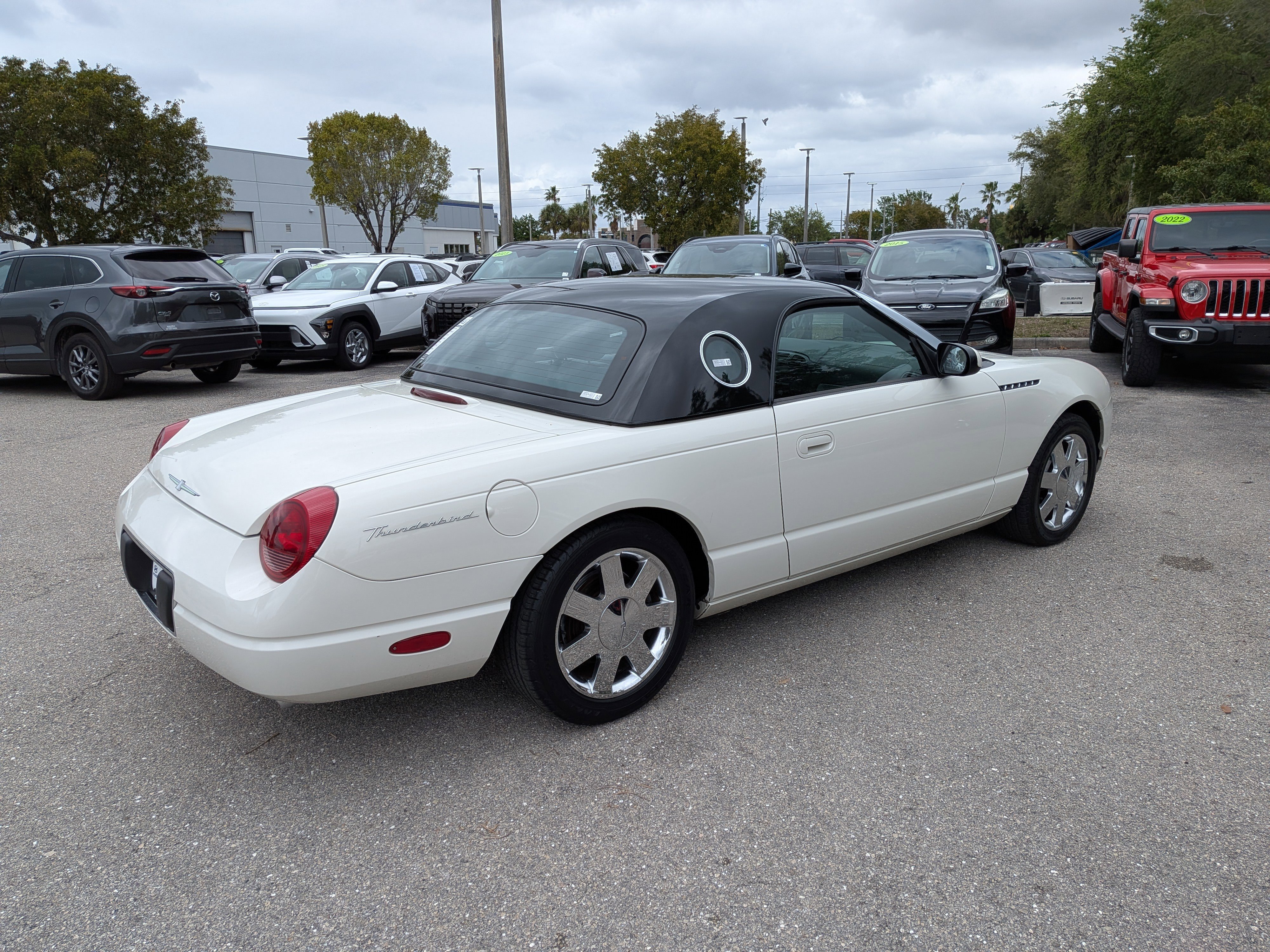Used 2002 Ford Thunderbird image 4