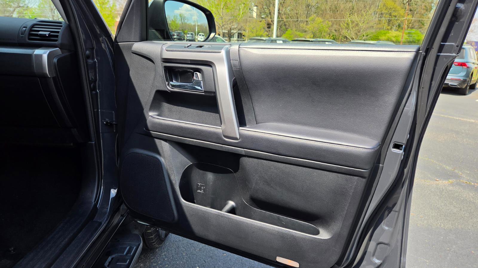 Used 2024 Toyota 4Runner SR5 image 34