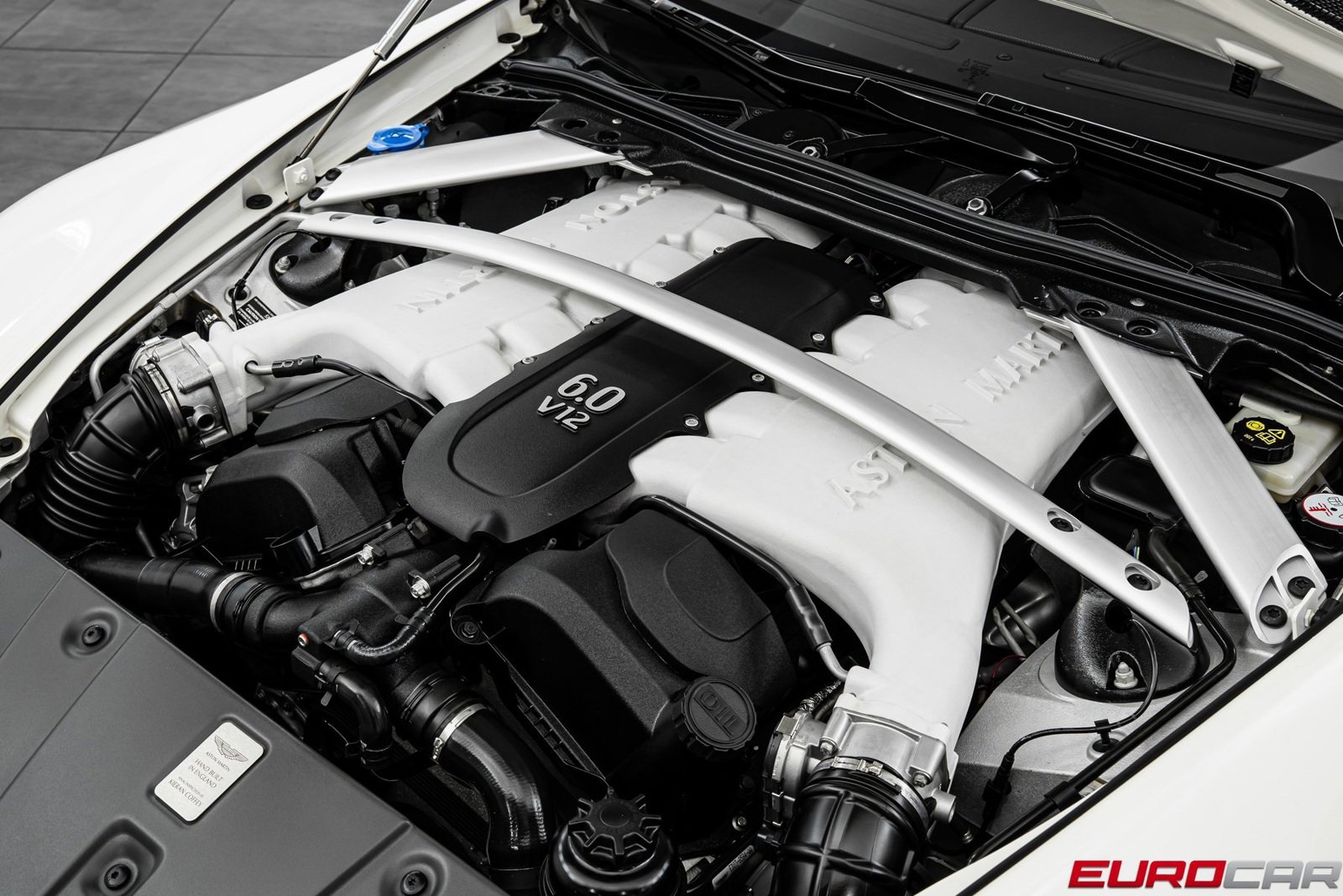 Used 2017 Aston Martin V12 Vantage S image 11