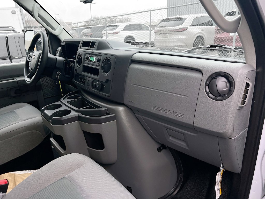 New 2025 Ford E-350 and Econoline 350 Super Duty w/ Interior Upgrade Package RWD image 25