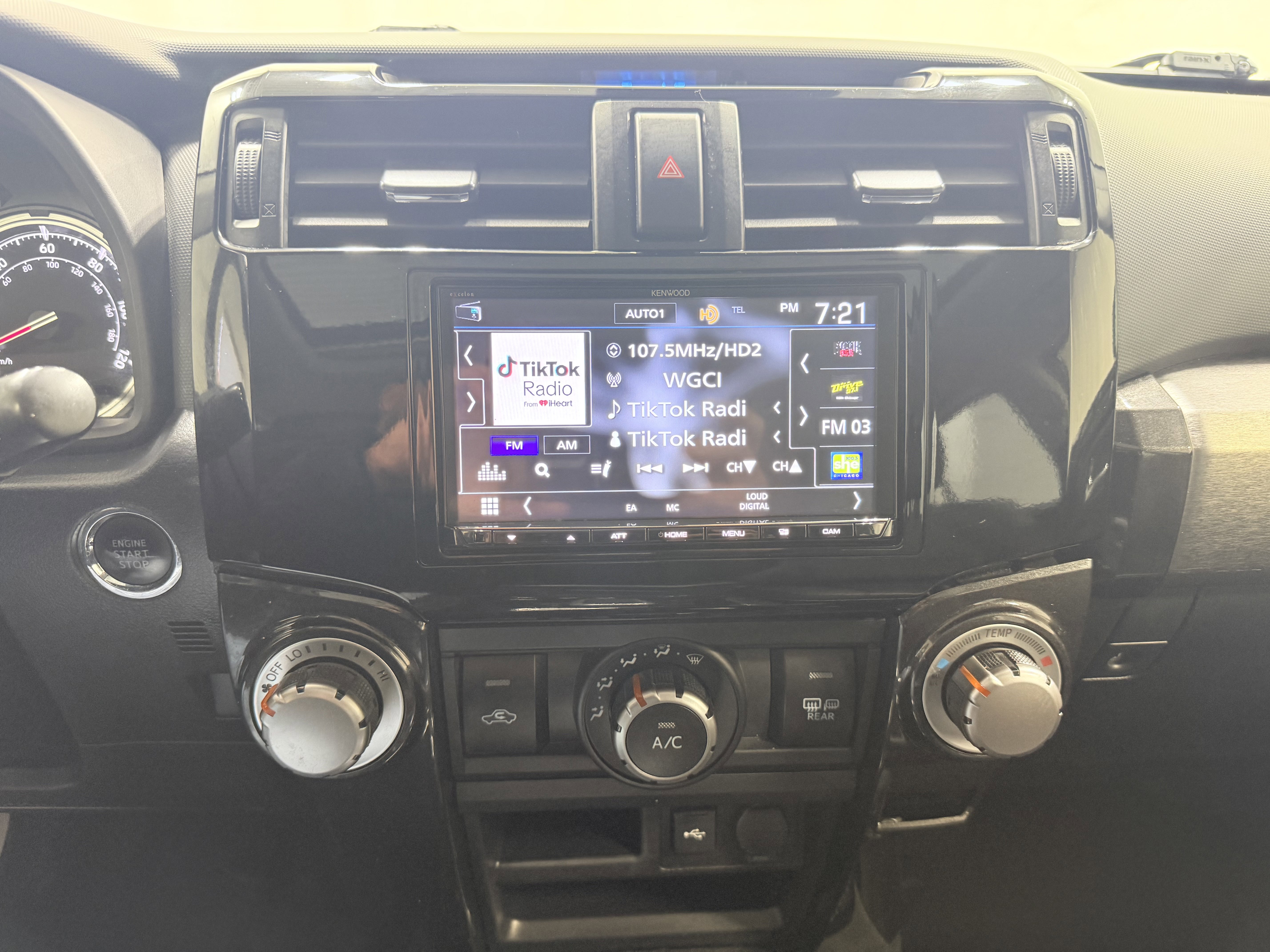 Used 2021 Toyota 4Runner TRD Off-Road Premium w/ Moonroof Package image 18