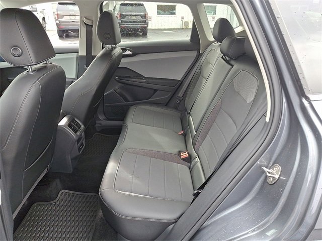 Used 2022 Volkswagen Taos SE image 10