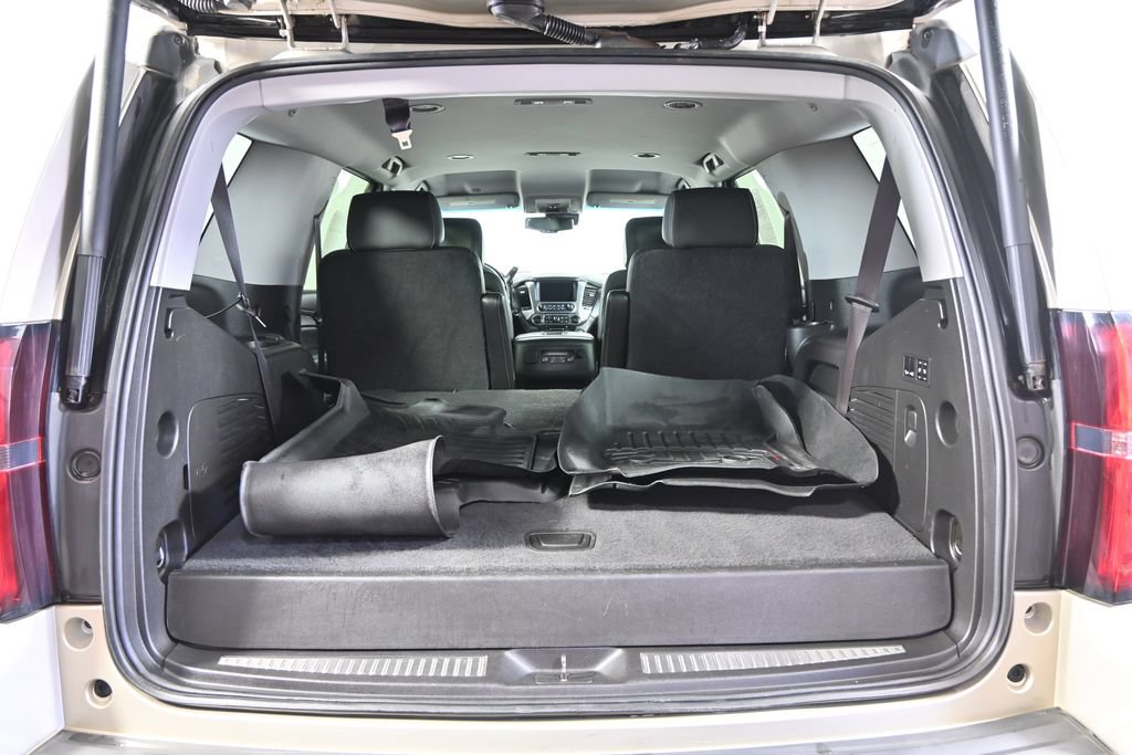 Used 2015 Chevrolet Tahoe LT w/ Luxury Package AWD/4WD image 18
