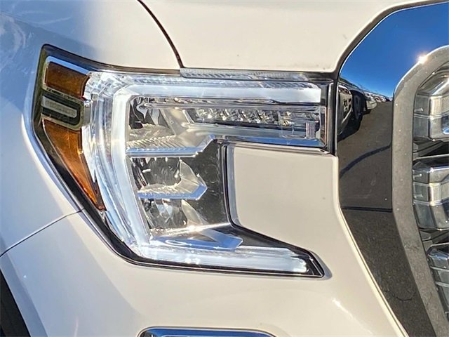 Used 2022 GMC Sierra 1500 SLT w/ SLT Premium Package image 4