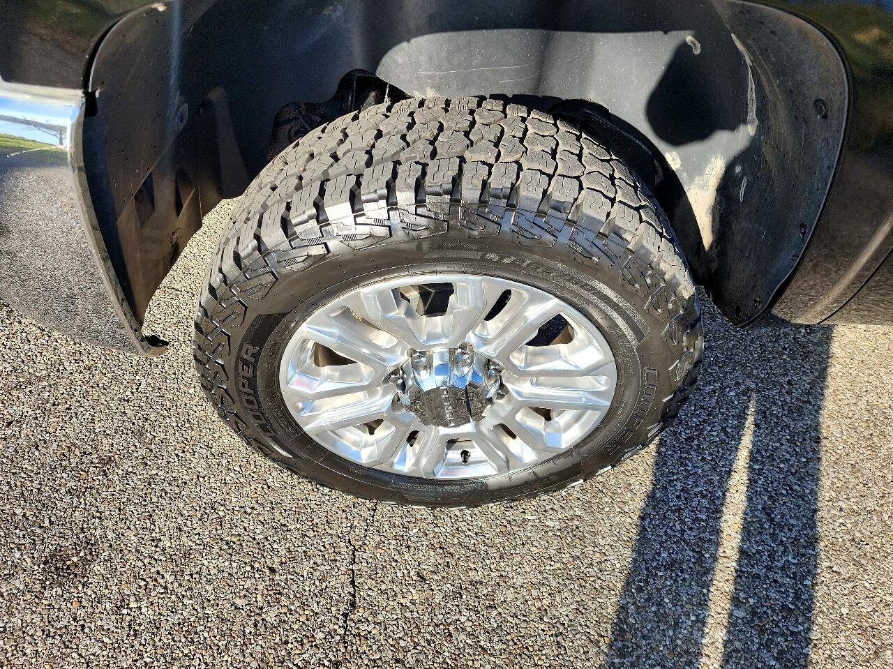 Used 2008 Chevrolet Silverado 2500 LT w/ 1LT Convenience Package image 9